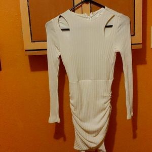 Size sm. Little white dress.